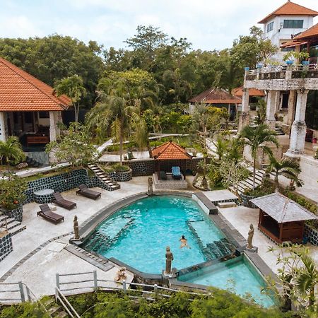 The Uluwatu Estate Hotel Pecatu Exterior foto