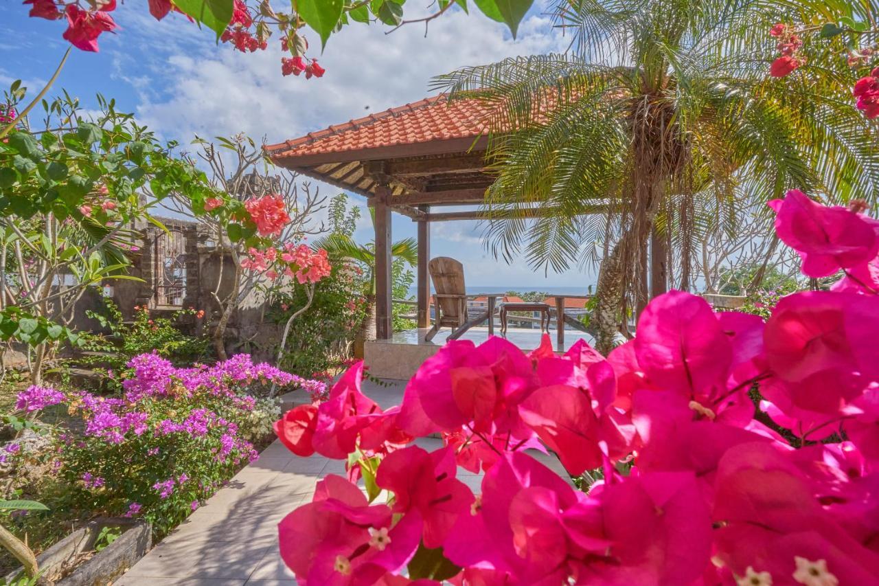 The Uluwatu Estate Hotel Pecatu Exterior foto