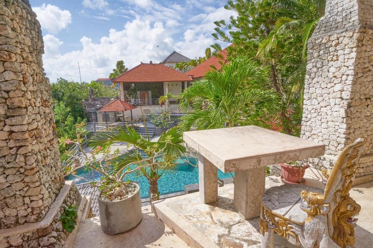 The Uluwatu Estate Hotel Pecatu Exterior foto