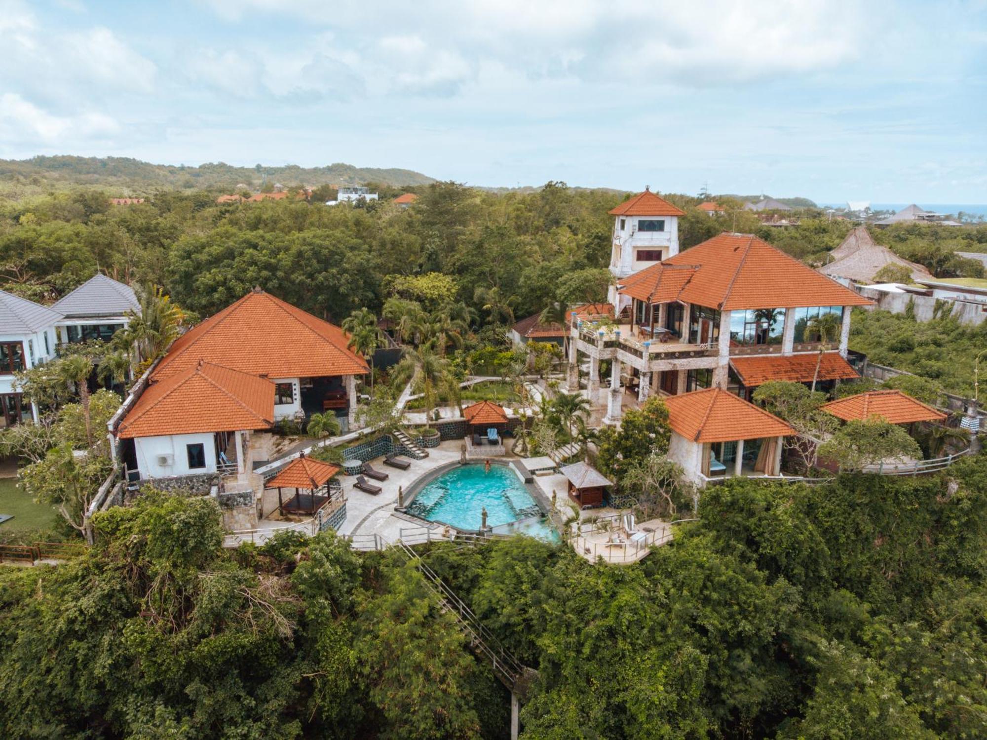 The Uluwatu Estate Hotel Pecatu Exterior foto