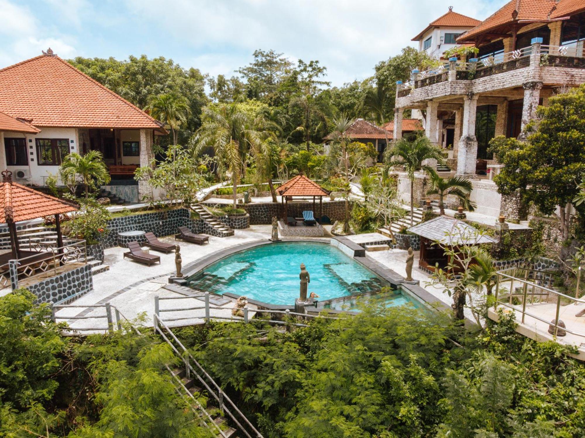 The Uluwatu Estate Hotel Pecatu Exterior foto