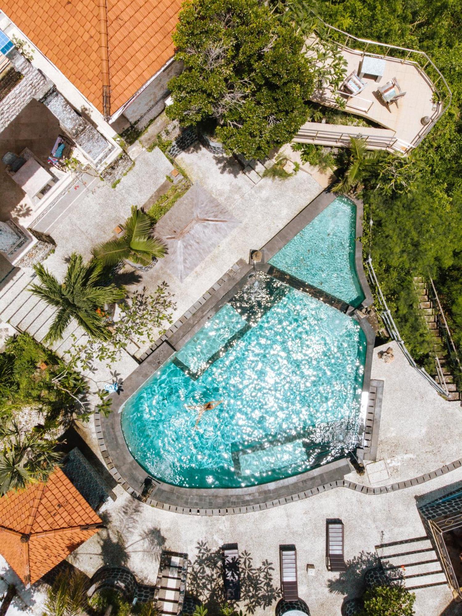 The Uluwatu Estate Hotel Pecatu Exterior foto