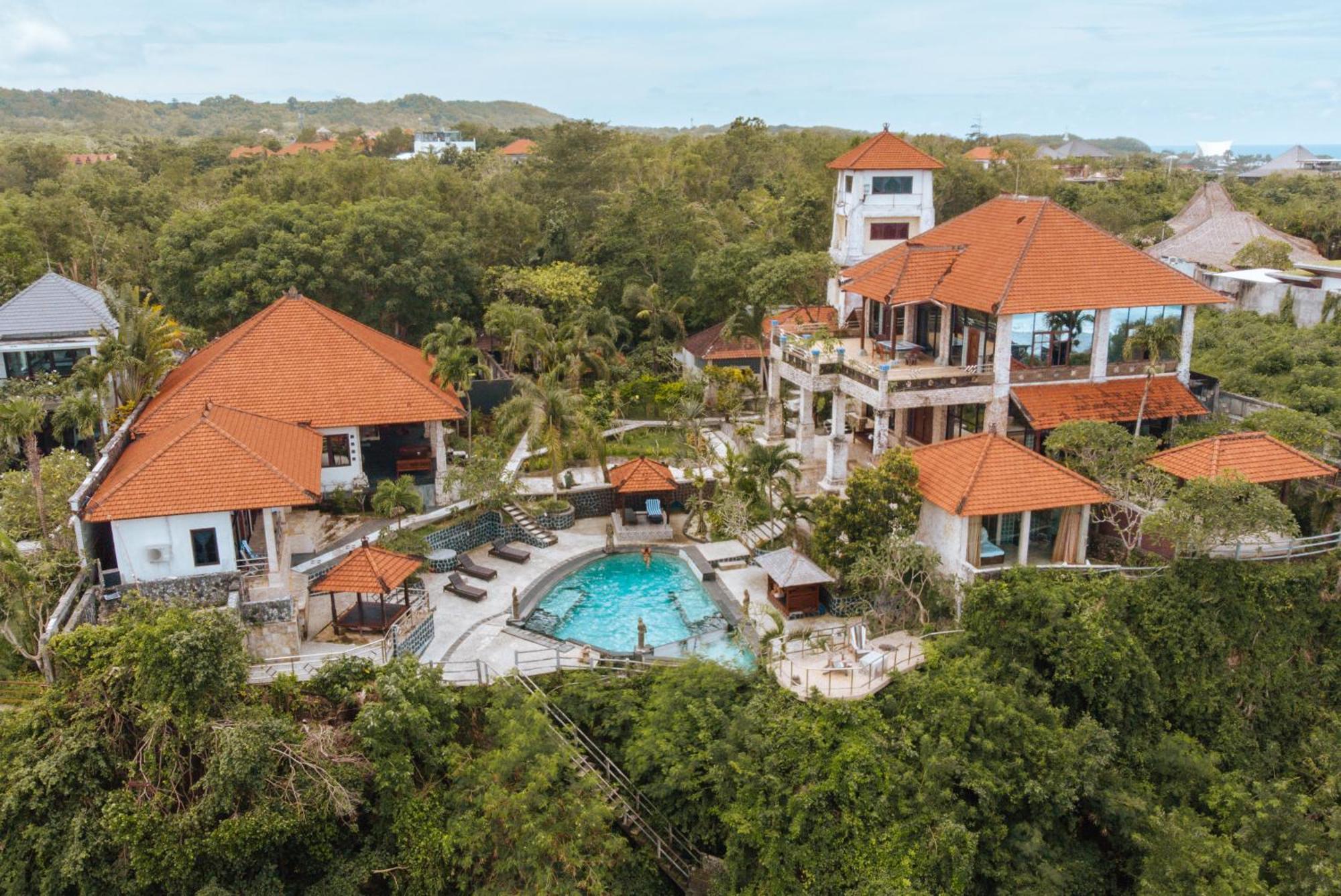 The Uluwatu Estate Hotel Pecatu Exterior foto